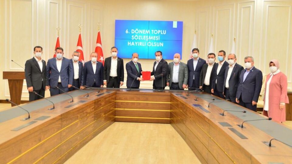 Bakan Bilgin açıkladı: 6'ncı Dönem Toplu Sözleşmesi imzalandı