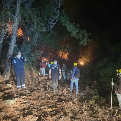 Alevlerin arasından mucize kurtuluş!