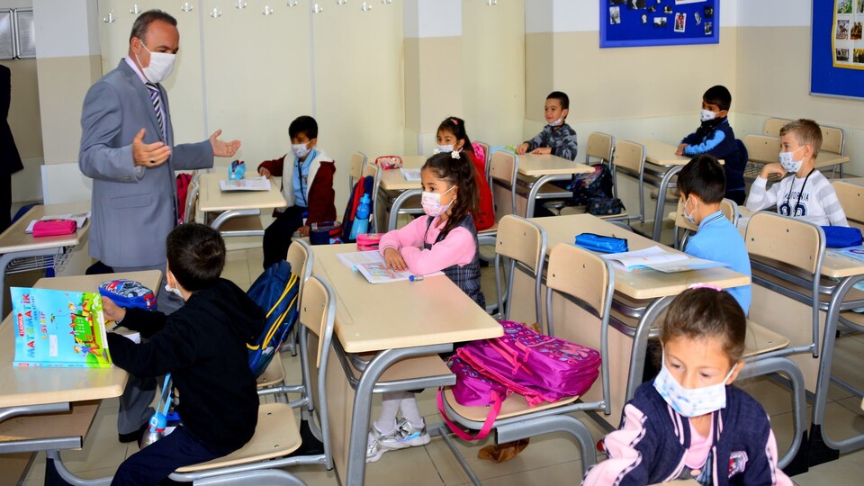 İlköğretim Haftası tedbirlerle kutlanacak