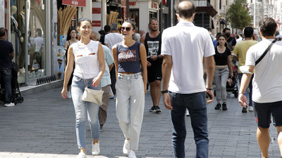 İstiklal Caddesi eskiye döndü