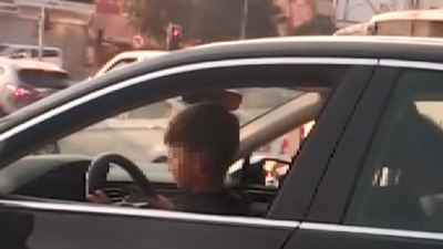 İstanbul trafiğinde tepki çeken görüntü!