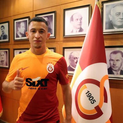 Ve Galatasaray transferi açıkladı
