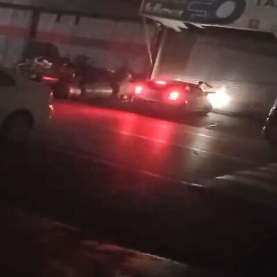 Erkek arkadaşını ezmeye çalıştı!