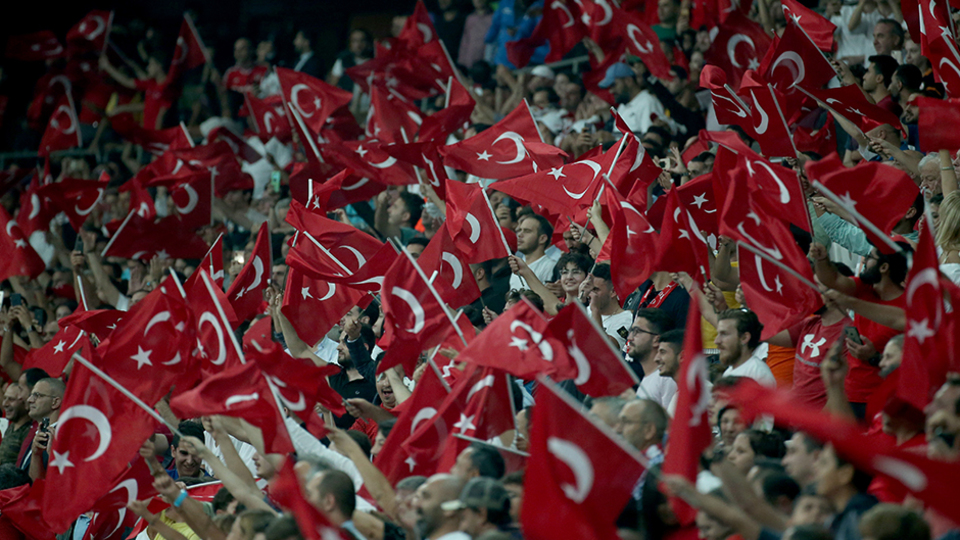 Karadağ maçının bilet satışı başladı