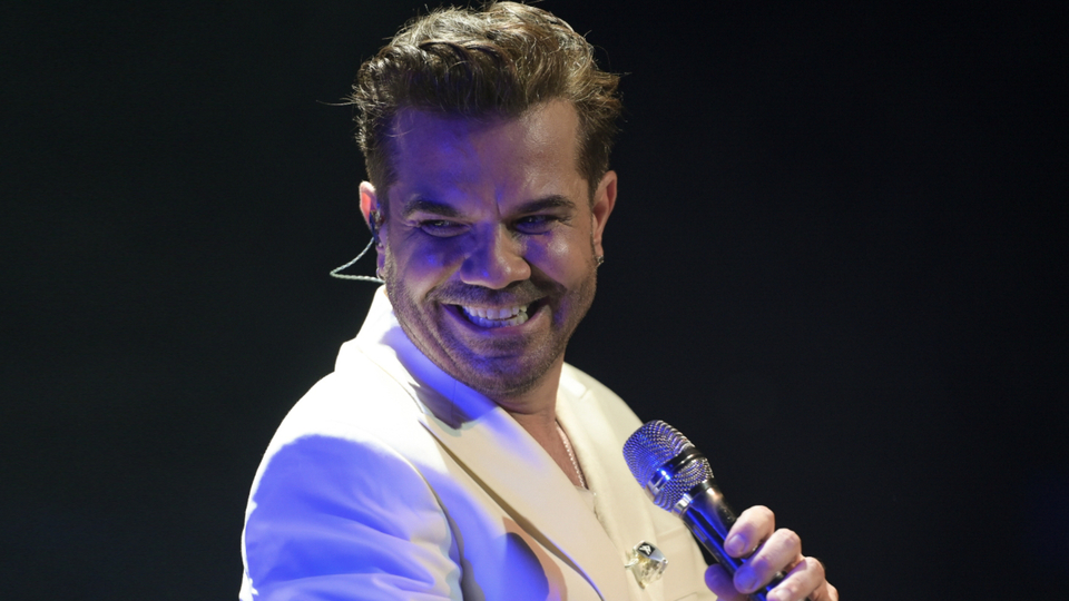 "Bumaya"yı ilk kez seslendirdi