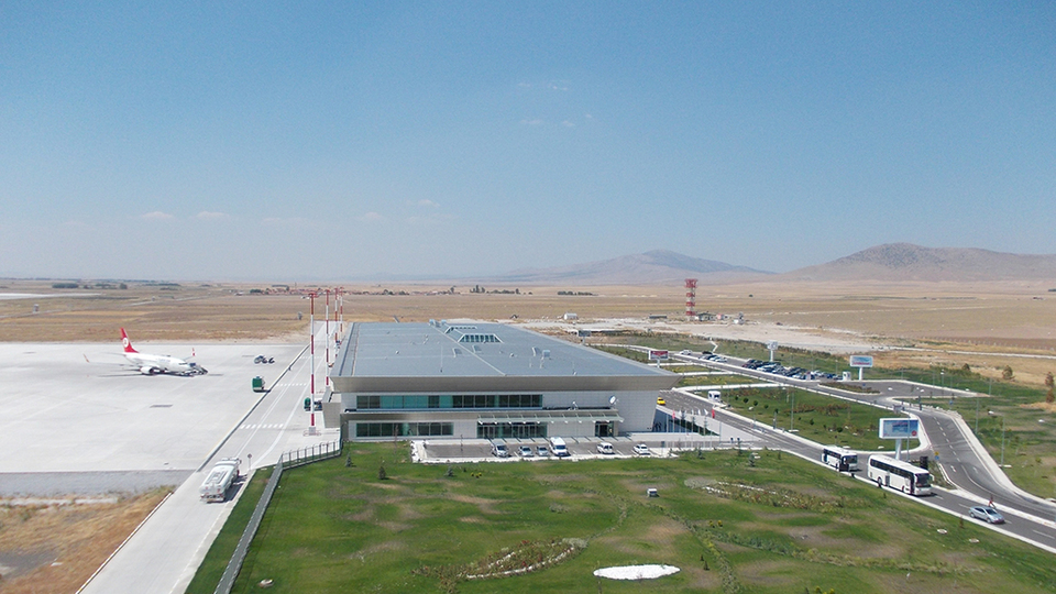 Zafer Havalimanı'nın satışı için teklif bekleniyor