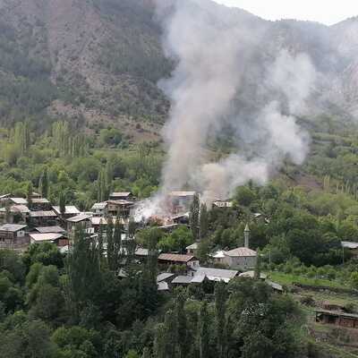 Feci yangın! 6 evi alevler yuttu