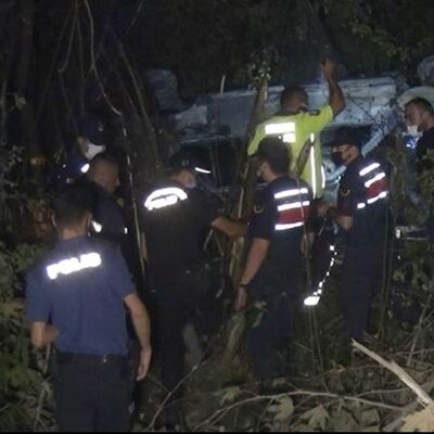 Feci kaza! 17 yaşındaki genç yanan araçta can verdi