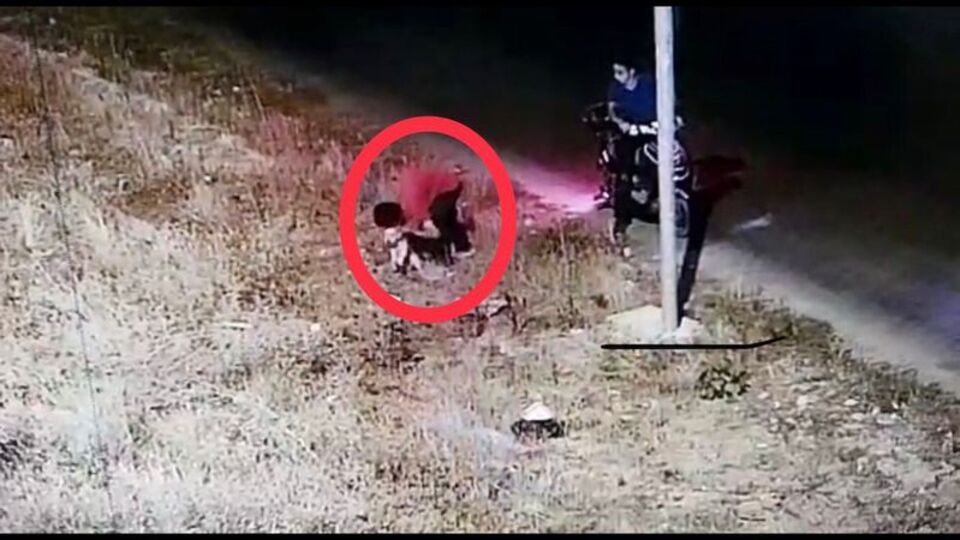 Kafasından öpüp ölüme böyle terk ettiler!