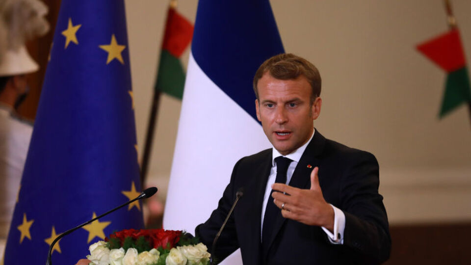 Macron Fransız askerlerini Irak'tan çekmeyecek