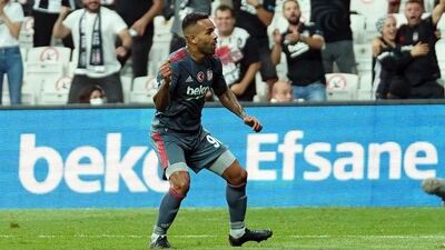 Teixeira ilk golünü Karagümrük'e attı