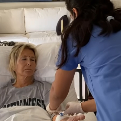 Filiz Akın'dan haber var