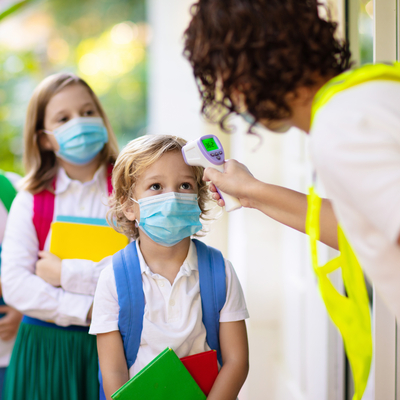 Çocukları pandeminin ortasında savunmasız bırakıyoruz!