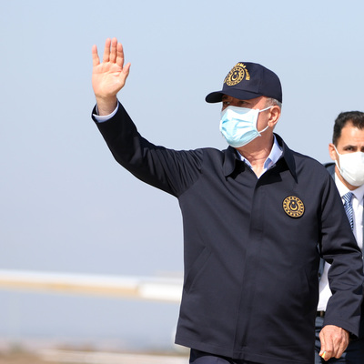 Bakan Akar ve komutanlar Yunanistan sınırında!