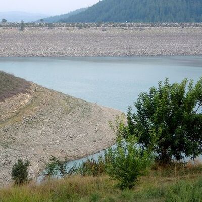 Kuruyor! 50 yıllık baraj alarm veriyor