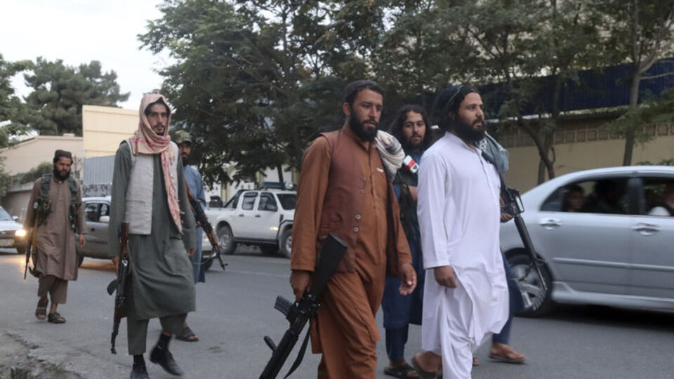 Taliban'a bırakılan askeri güç