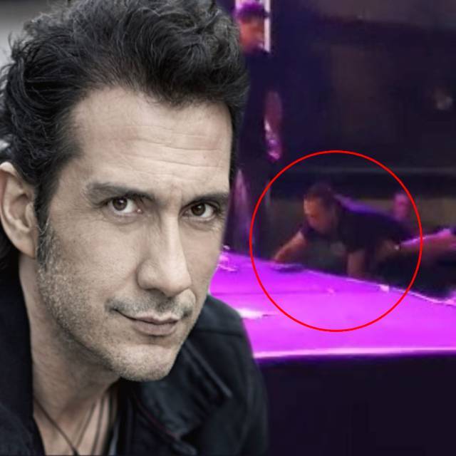 Sahneye çıkarken yere kapaklandı!