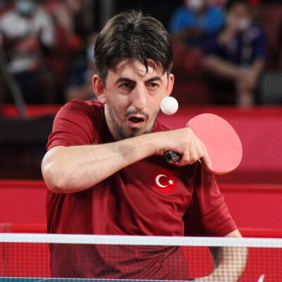 Tokyo'da altın geldi