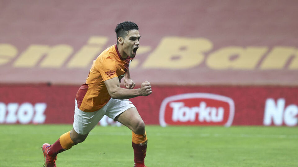 Falcao, İspanya'ya gidiyor!