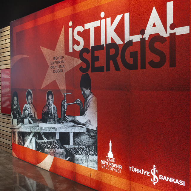 'İstiklal Sergisi' İzmir'de