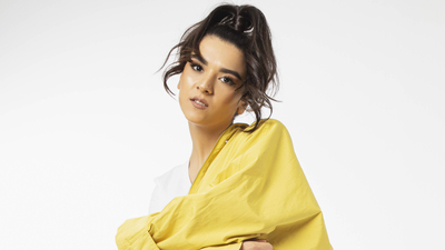 Sura İskenderli'nin yeni şarkısı yayında