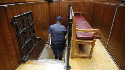 Papaz, cinsel istismar suçundan 5 kez müebbet hapis cezası aldı