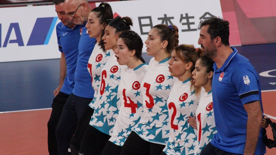 Tokyo'da yarı finaldeyiz!