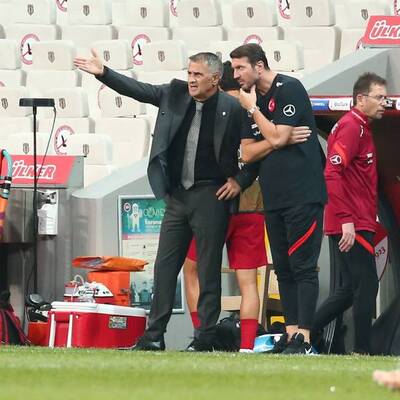 "Şenol Güneş istifa" sesleri!