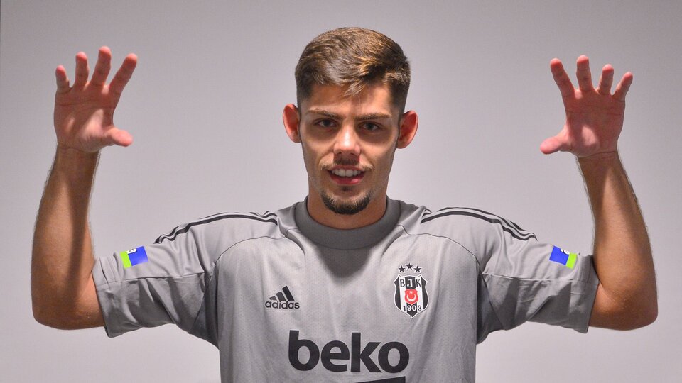 Beşiktaş transferi açıkladı