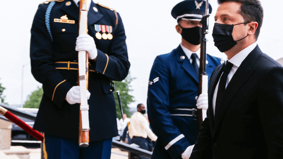 Zelenski, Pentagon'da ABD Savunma Bakanı Austin ile görüştü