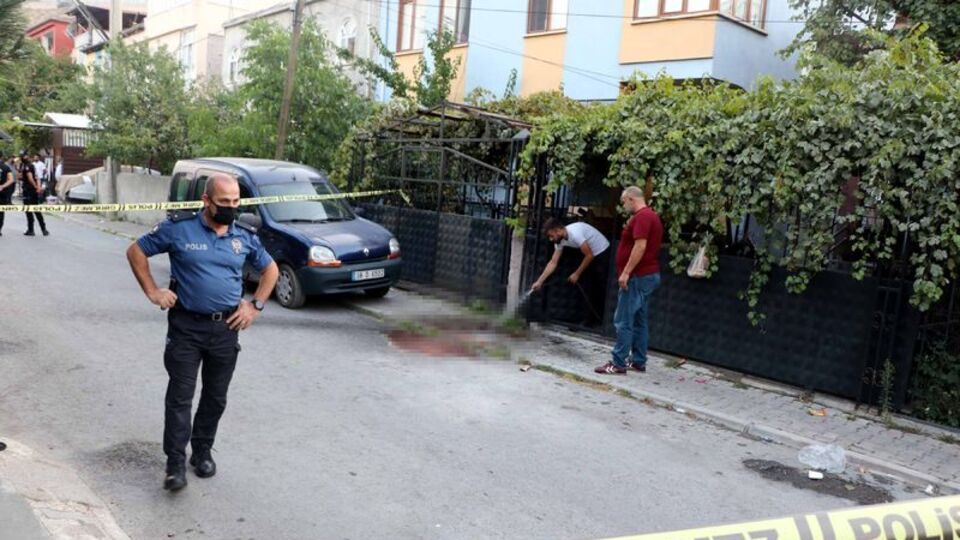 Komşu husumeti cinayetle bitti