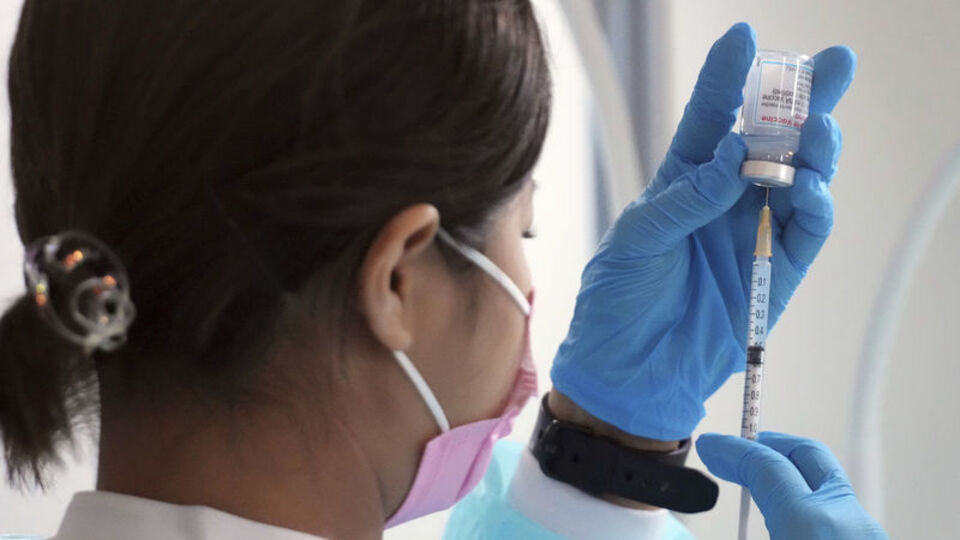 Moderna aşısından paslanmaz çelik açıklaması!