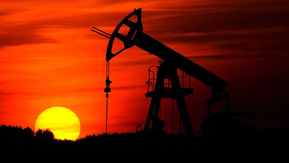 ABD'nin ham petrol stokları azaldı