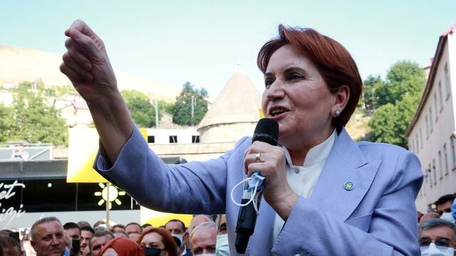 Akşener: Adayımızı merak ediyorlarsa, seçim kararı alsınlar