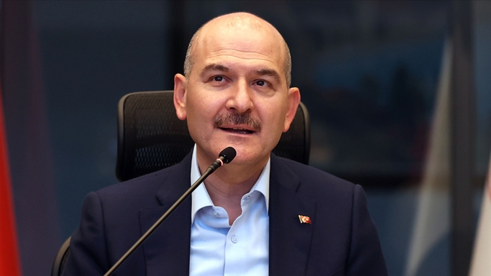 Bakan Soylu: Annelerin cesaretine yenileceksiniz