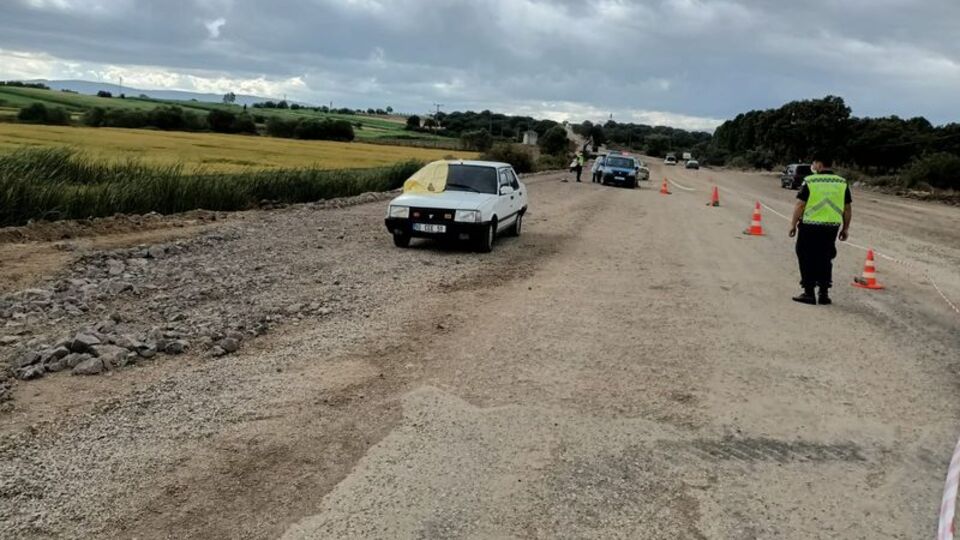 Araçta silahlı vurulmuş halde bulundu