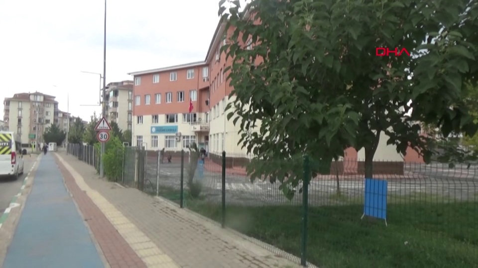 Testi pozitif çıkınca tüm sınıf karantinaya alındı