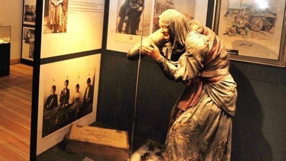 Kadın kahramanlar sergisi