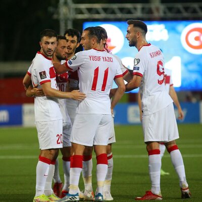 Beş maçta 11 puan gerek!