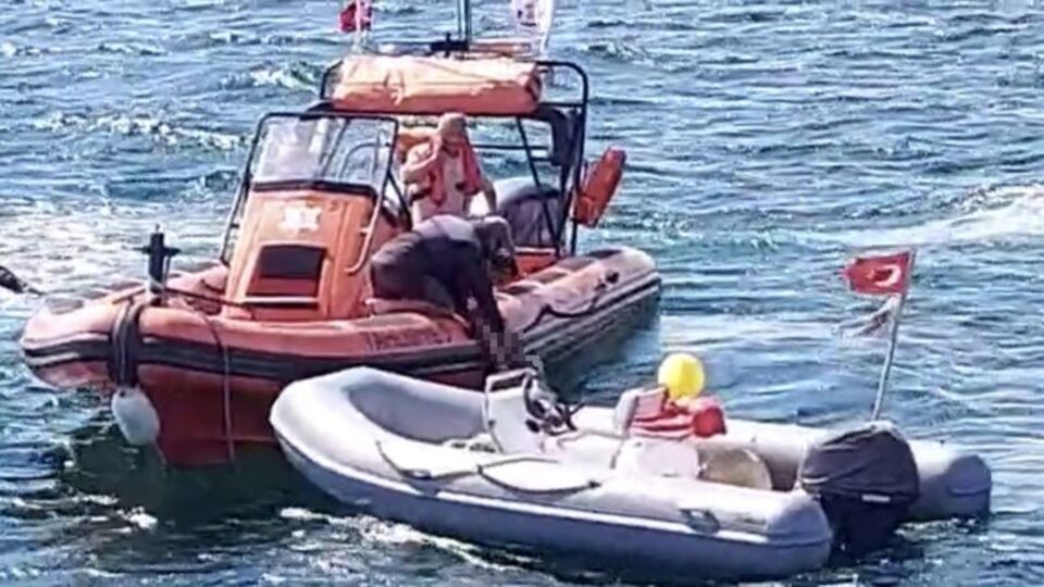 Marmara'da feci olay! Vapurdan düştü