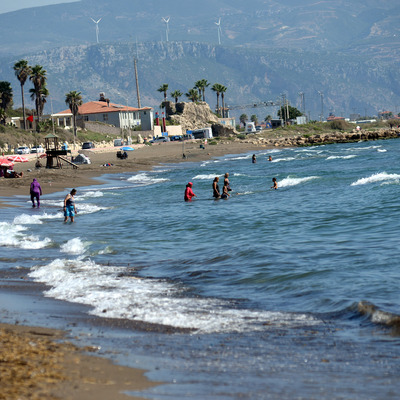 Hatay sahihinde akılalmaz görüntü!