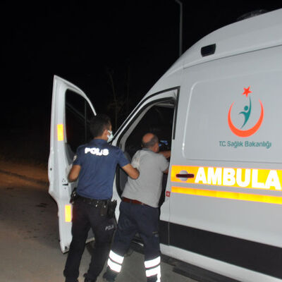 Alkollü sürücü ambulansı kaçırdı, o anlar kameraya yansıdı