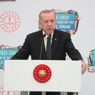 Cumhurbaşkanı Erdoğan: Yüz yüze eğitime devam etmekte kararlıyız