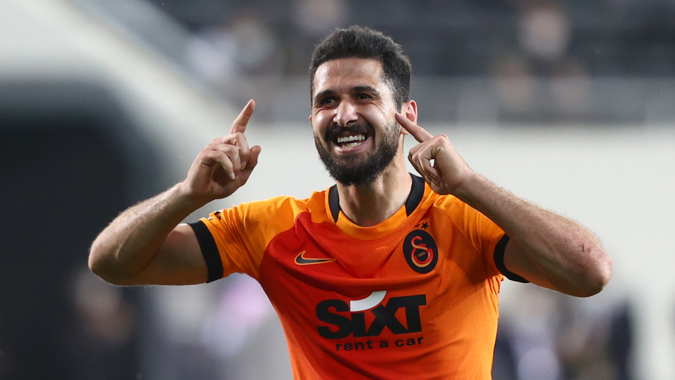 İmzaladı! Yeni takımı...