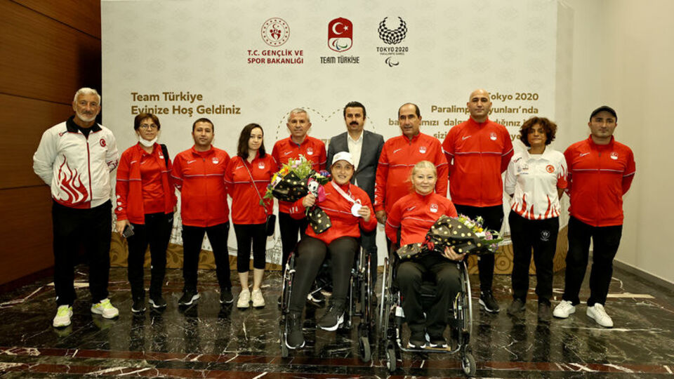 Son kafile Tokyo'dan döndü