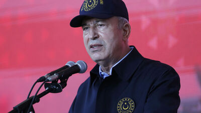 Bakan Akar'dan terörle mücadele mesajı