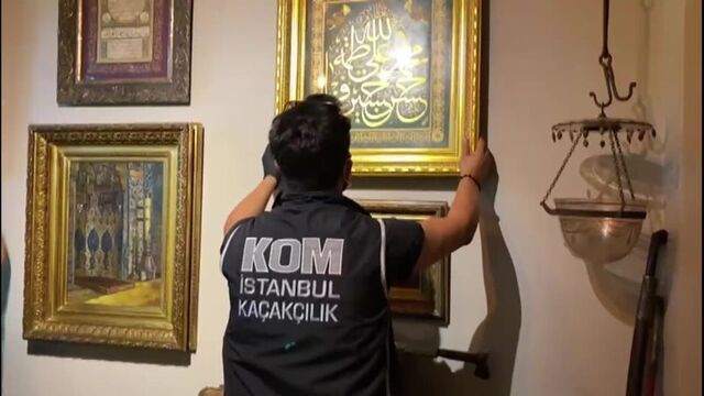 Beyoğlu'nda antika dükkanına operasyon