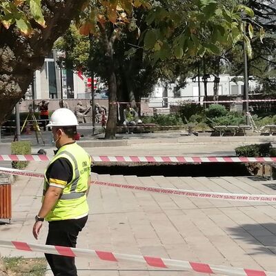 Güvenpark'ta 10 metrelik çukur!