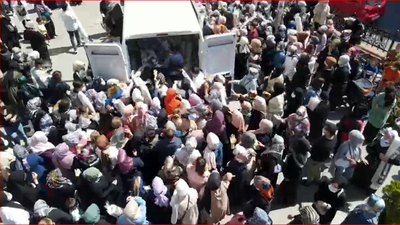 Avcılar'dan sonra bir halı izdihamı daha!