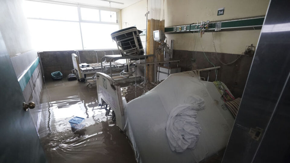 Meksika'da hastaneyi su bastı: 10 ölü